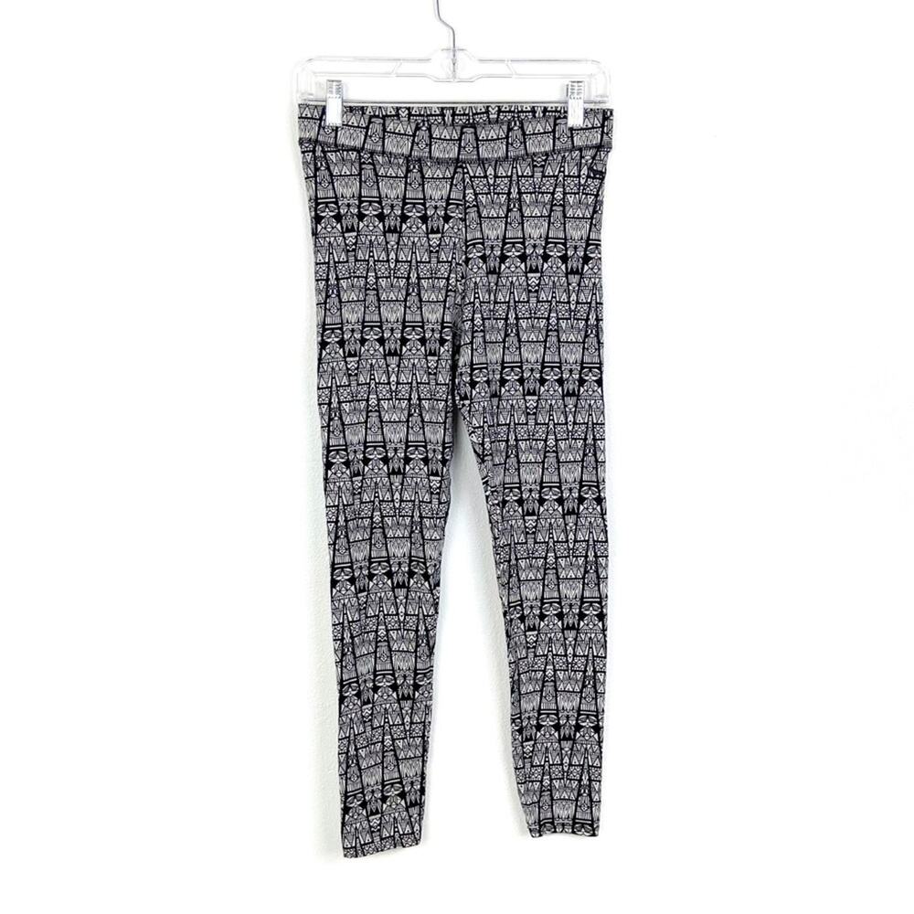Victoria’s Secret PINK Aztec Print Leggings - Md